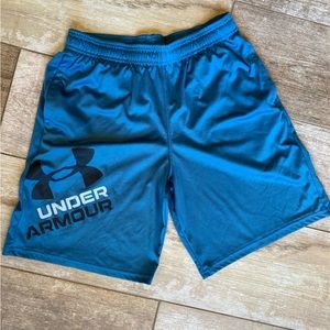 Youth BOYS XL Under Armour shorts